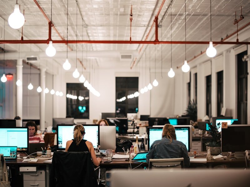 PrivateEquities.ca operating and transaction team at work